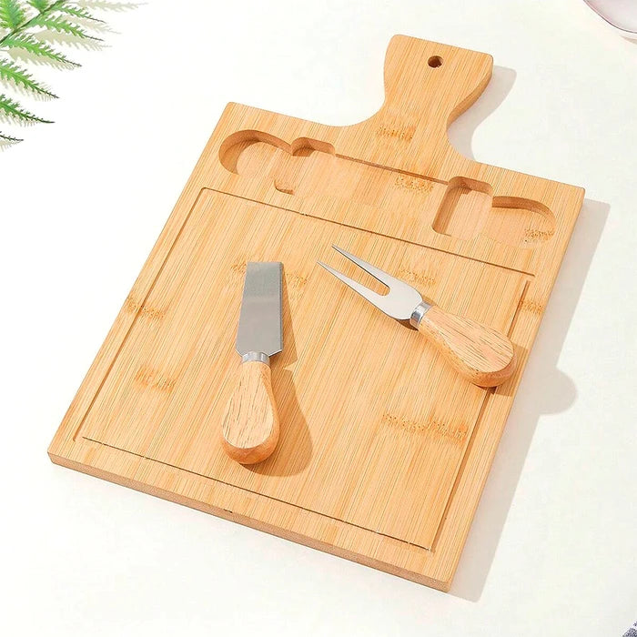 Tabla de bamboo para picadas con cubiertos